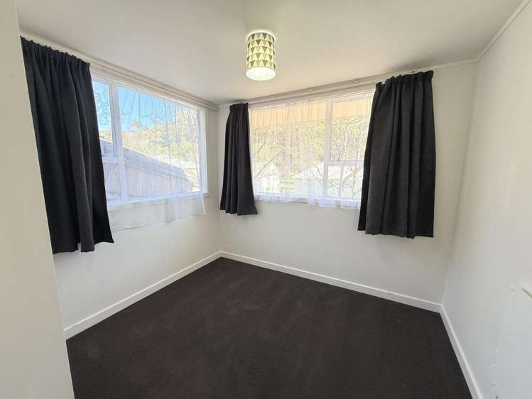 51 Murphy Street Toi Toi_7