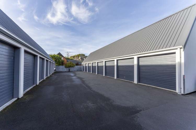 3/27 Cornwall Street Saint Albans_21