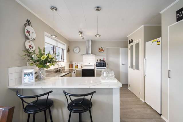 347 Kimbolton Road Feilding_1