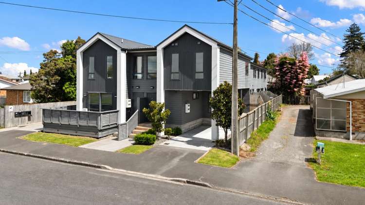 2/85 Cameron Road Hamilton East_19