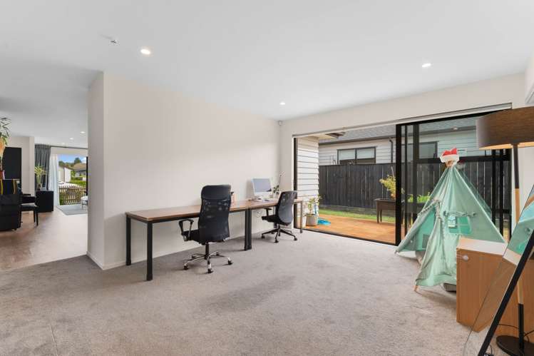 8 Kuinga Street Wainui_9