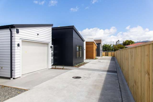 74 Seddon Street Waikanae_2