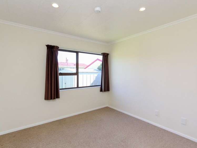 83b Princess Street Waitara_19