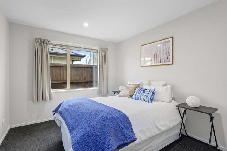 6 Eaton Place Lincoln_13