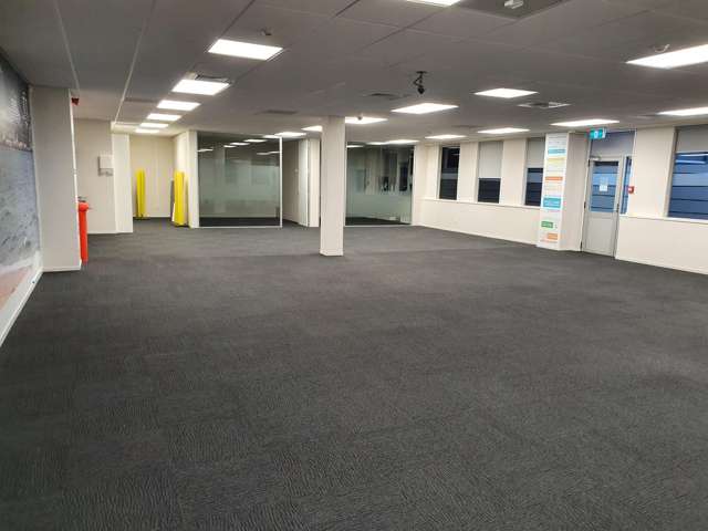 Part Ground Floor/12-14 Northcroft Street Takapuna_1