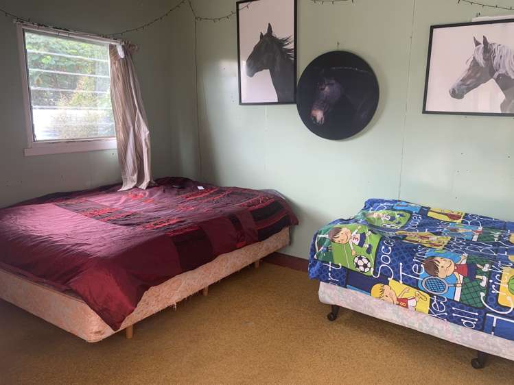 17 Wratten Road Owaka_10