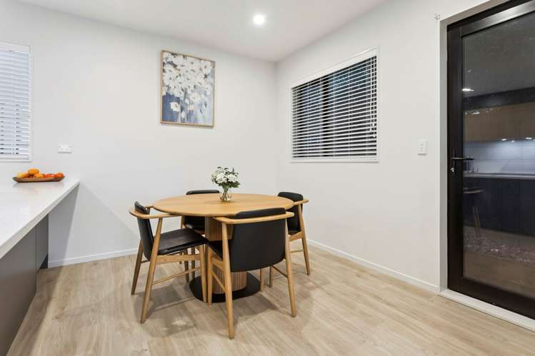 2/20 Eban Avenue Hillcrest_11