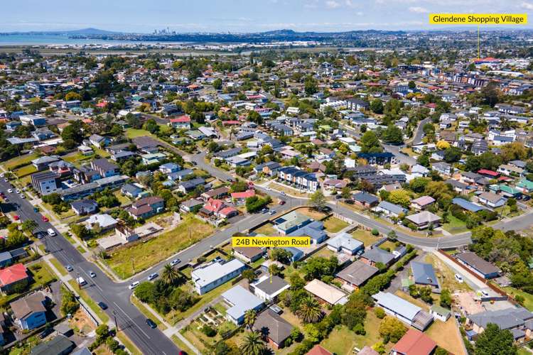 2/24 Newington Road Henderson_24