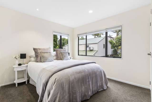 11A Godfrey Place Kohimarama_4