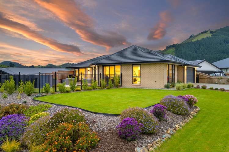 14 Huntaway Close Stoke_14