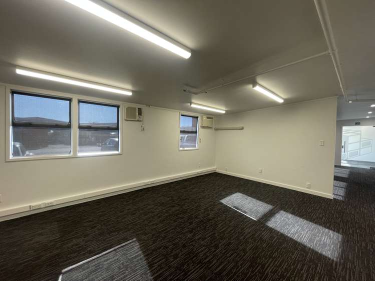 167 Pilkington Road Point England_10