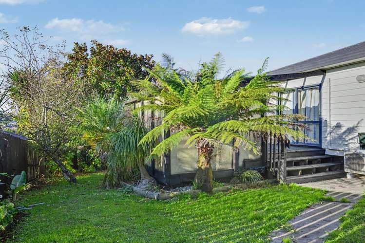 30 Arlette Place Massey_21