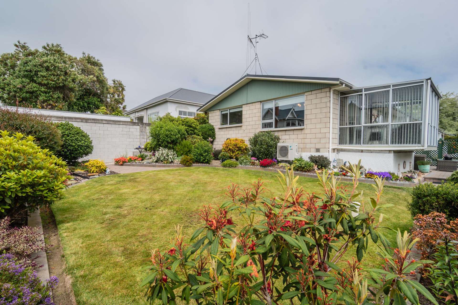 1/8 Campbell Street Maori Hill_0