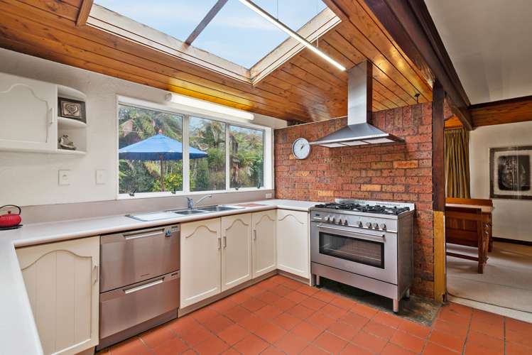 18a Lewis Road Lynmore_18