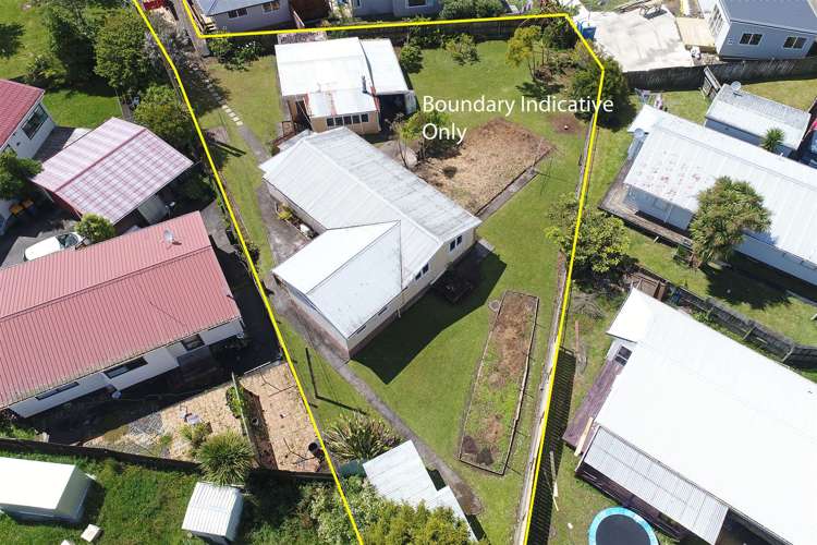 147 Bruce Mclaren Road Henderson_17
