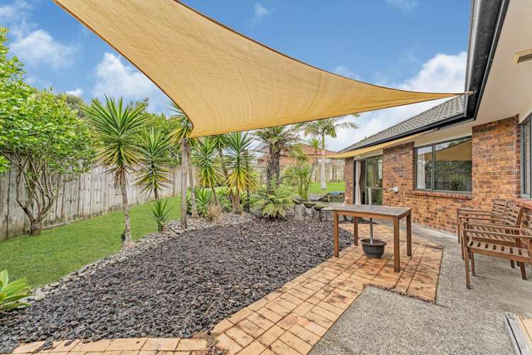 7 Holsten Place Massey_25