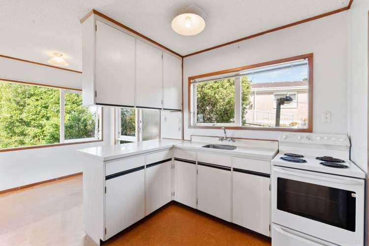 2/114 Eban Avenue Hillcrest_7