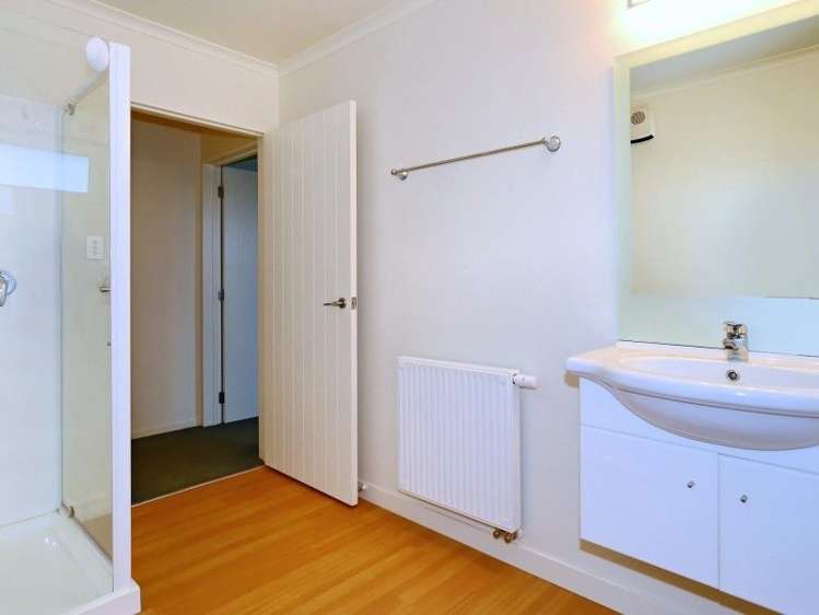 6 Mchugh Crescent Darfield_18