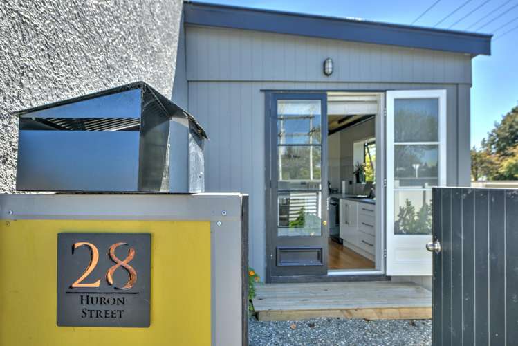 28 Huron Street Gore_16