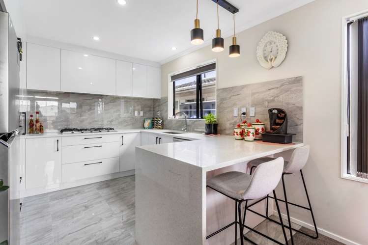 41 Scotts Road_4