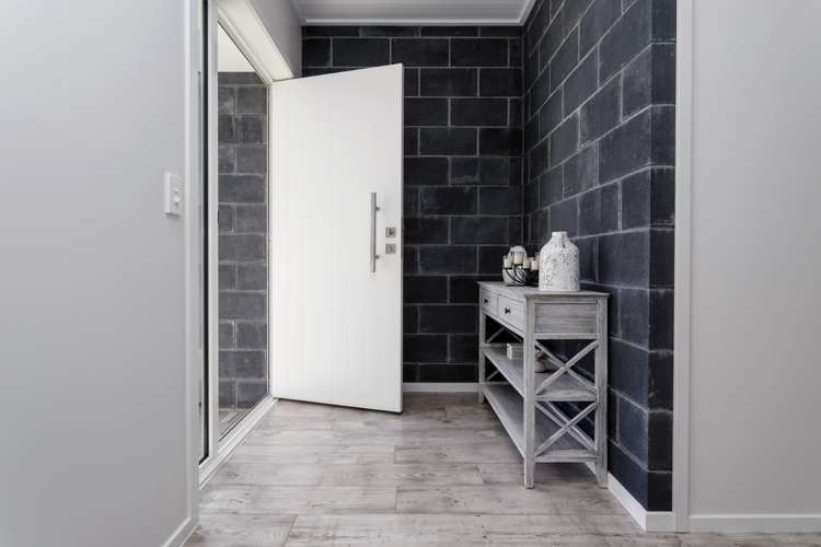 39 Marabou Crescent Nukuhau_1