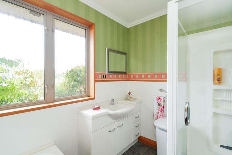 44 Short Road West Plains_10