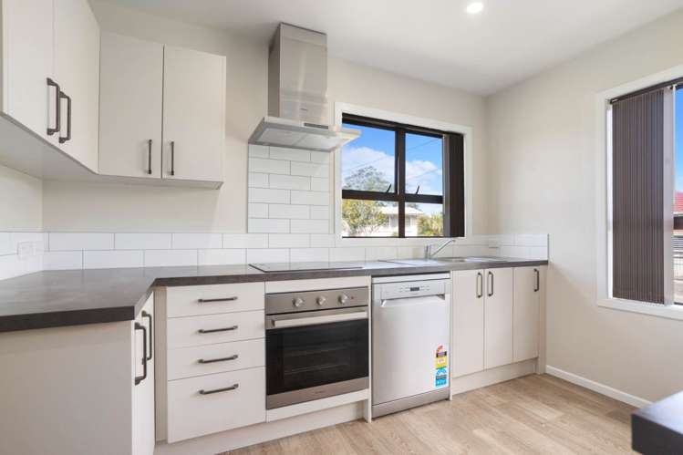 26 Kuaka Place New Lynn_2