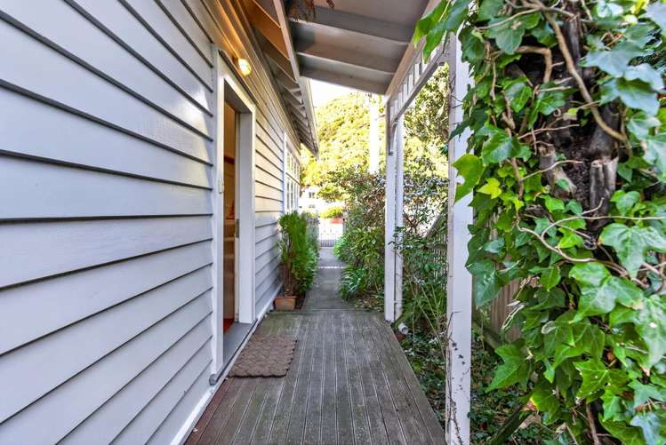 44 Oroua Street Eastbourne_30
