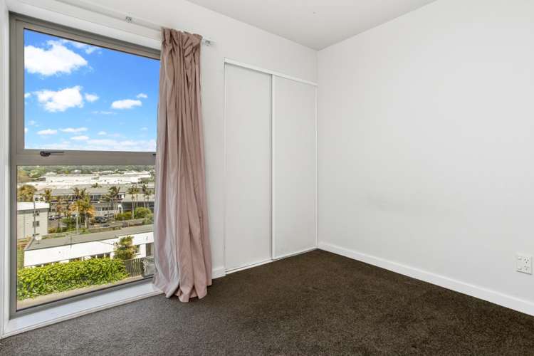 17/2 Western Springs Road Morningside_7