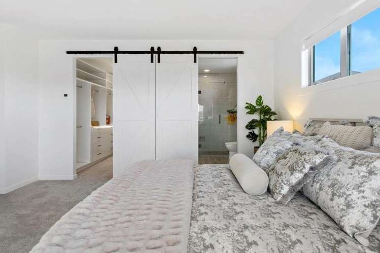 32 Wai Terrace Wharewaka_12