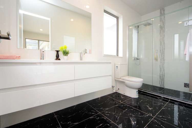 84 Colonial Drive Silverdale_8