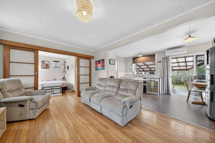 8 Oxford Street Lansdowne_1