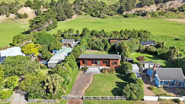 1198A Okains Bay Road Okains Bay_14