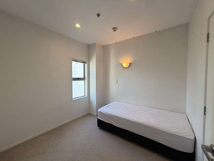 1407/17 Vogel Lane Auckland CBD_7
