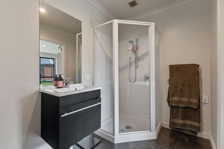 29 Waterbridge Way Rolleston_41