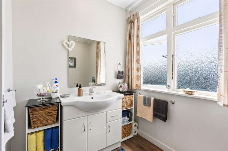 40 Cook Street Carters Beach_14