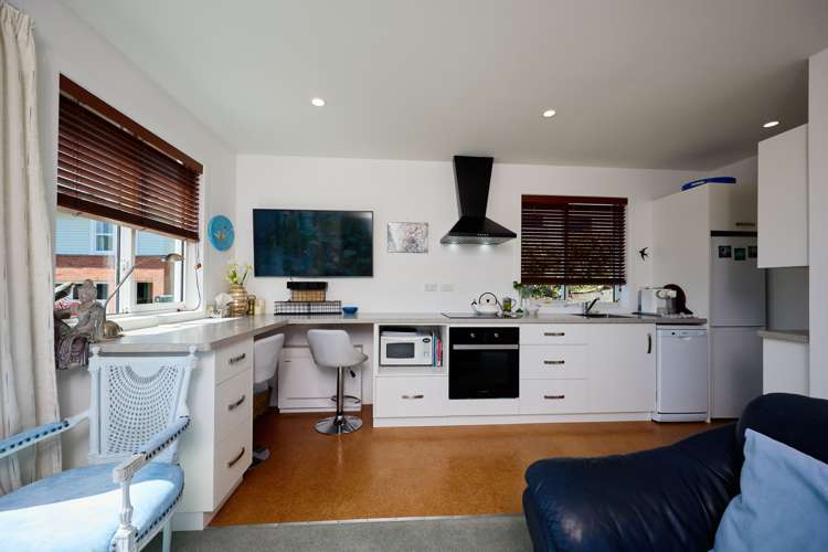 17b Otago Street Picton_9