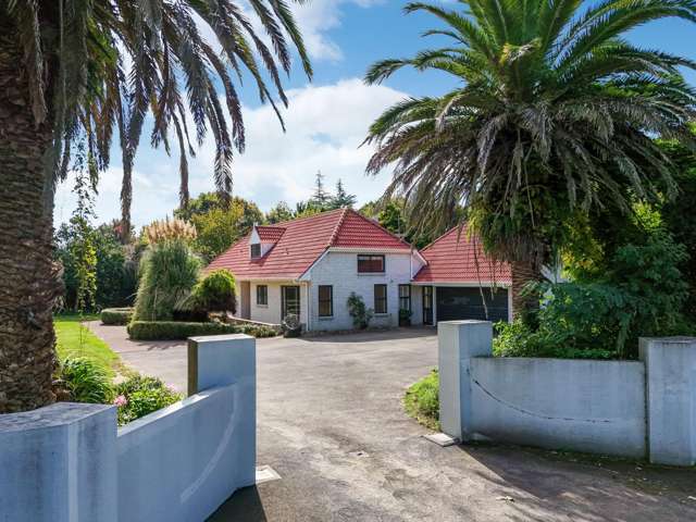 Premium Location worth inspection