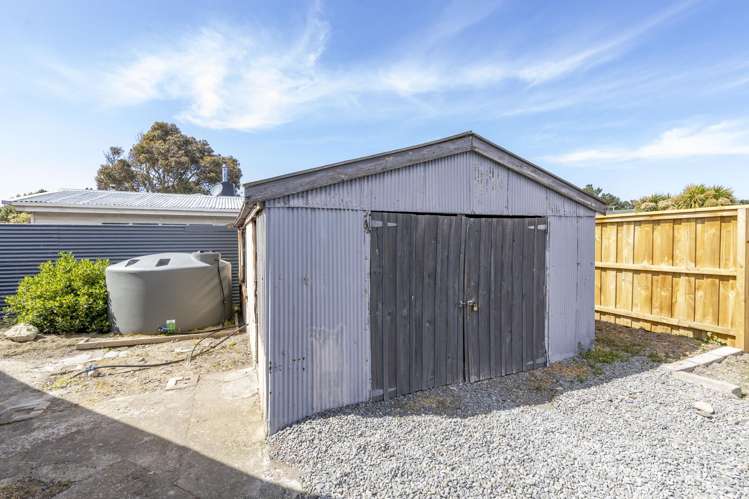 30 Holton Road Amberley_24