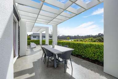 10 Tauwaka Crescent_3