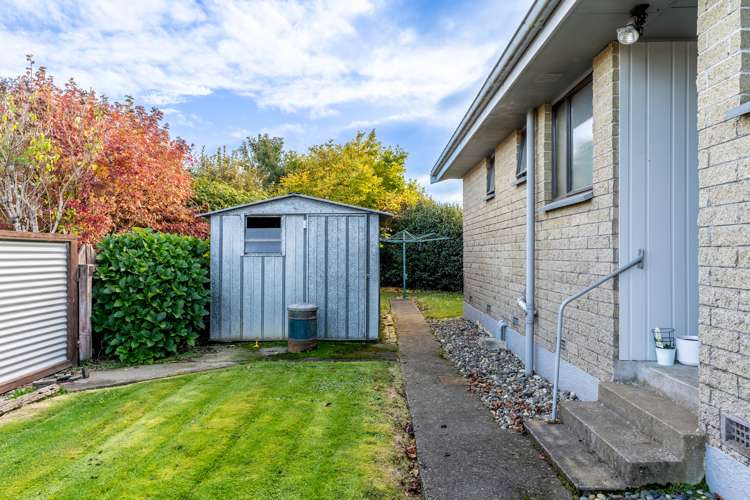 21 Waterford Drive Winton_16