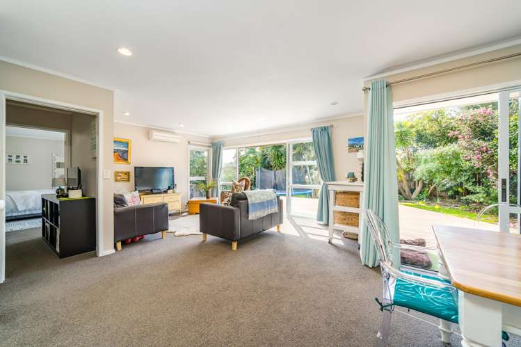B/684 Whangaparaoa Road Stanmore Bay_11
