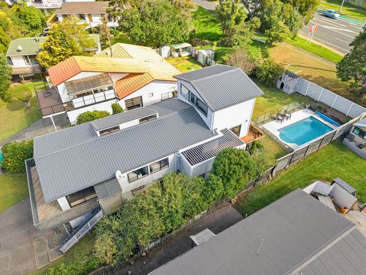 57 John Dee Crescent Red Beach_26