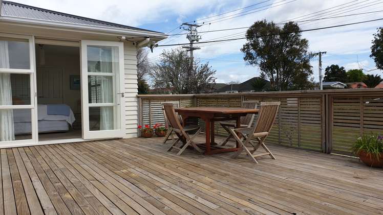 82 Matipo Road Te Atatu Peninsula_16