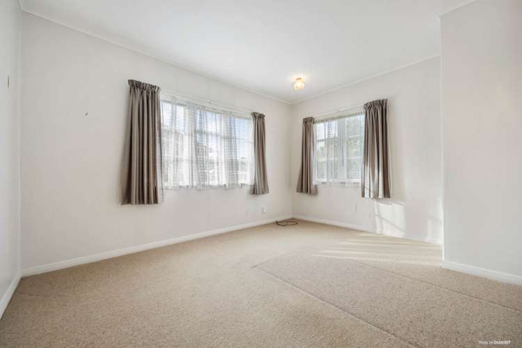 108 Mccullough Avenue Mount Roskill_5