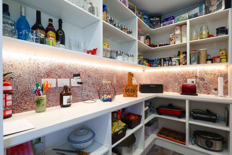 77 Galeo Road Redwood Valley_10