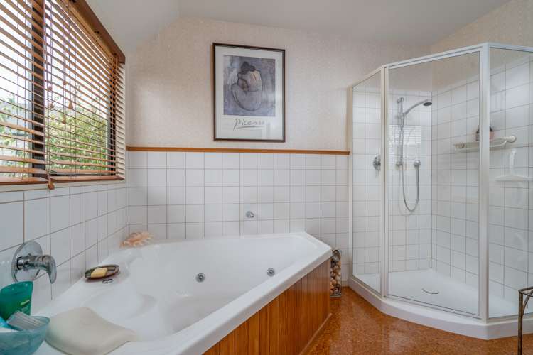 1 Kips Way Rangatira Park_10