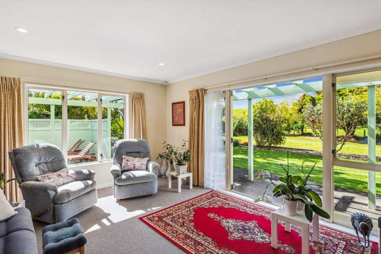 965 Koputaroa Road Koputaroa_12