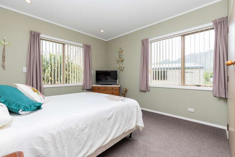 60 Firth Street Cobden_11