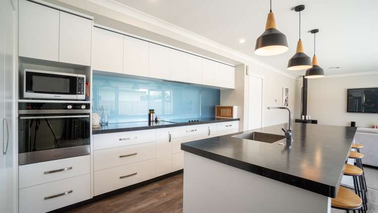 4 Peckham Lane Ashhurst_12